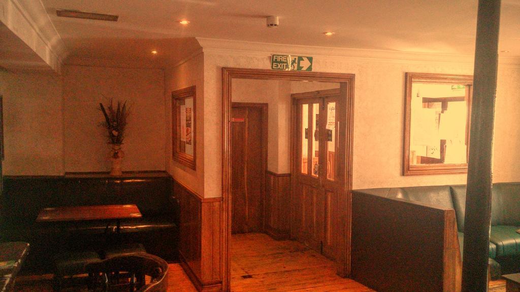 The Shipwright Guesthouse Dublin Eksteriør billede